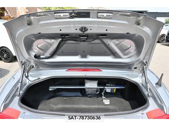 Mazda ROADSTER 2012-09 8435153-18