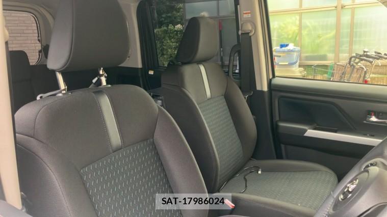 Toyota ROOMY 2025-06 8434703-5