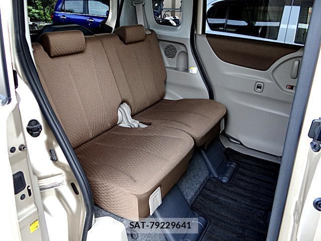 Nissan ROOX 2012-01 8435253-17