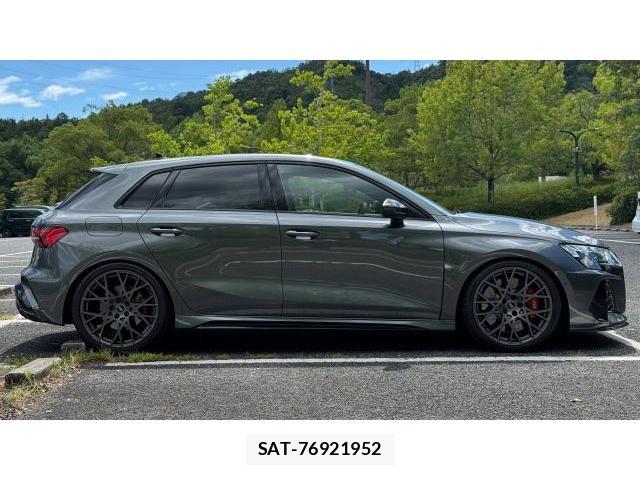 Audi RS3 SPORTBACK 2025-10 8434594-2