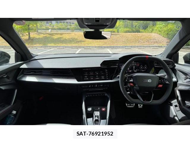 Audi RS3 SPORTBACK 2025-10 8434594-5