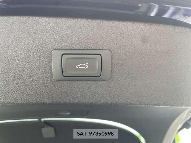 Audi RS7 2013-12 8435137-14