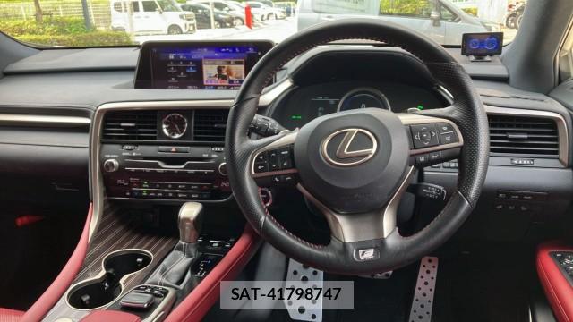 Lexus RX 2018-01 8434684-16
