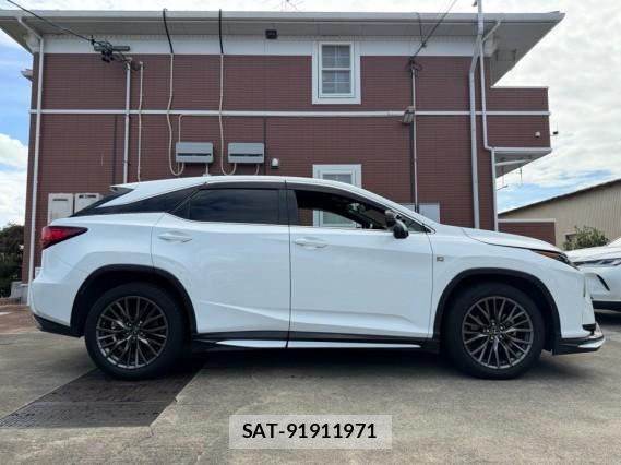 Lexus RX 2017-07 8434696-3