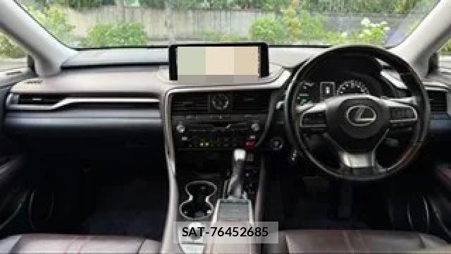 Lexus RX 2021-10 8434724-9