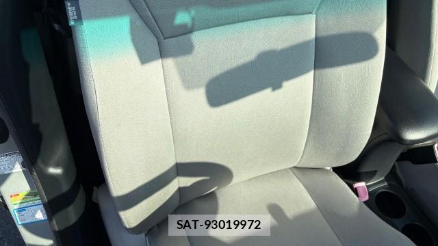 Toyota SAI 2010-01 8434722-5