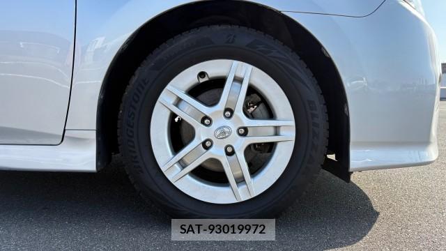 Toyota SAI 2010-01 8434722-8