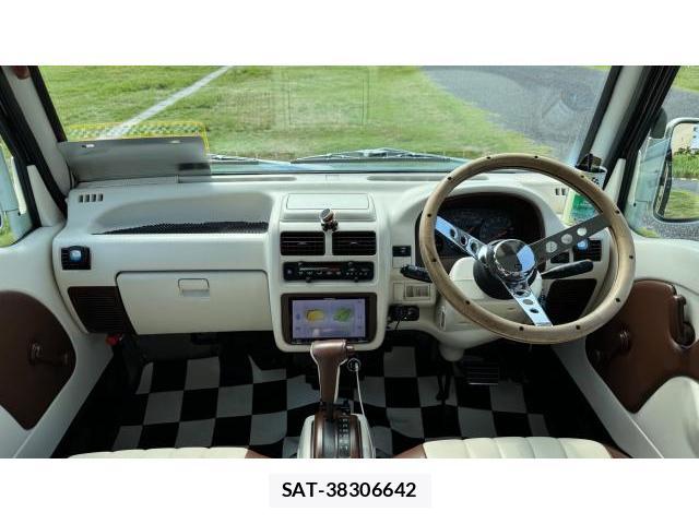 Subaru SAMBAR 1998-12 8434388-4