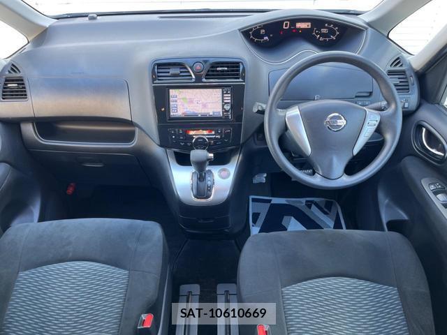 Nissan SERENA 2011-08 8433800-1