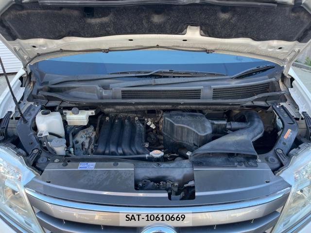 Nissan SERENA 2011-08 8433800-18