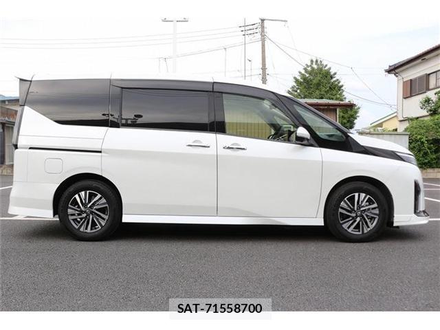 Nissan SERENA 2023-01 8434025-8