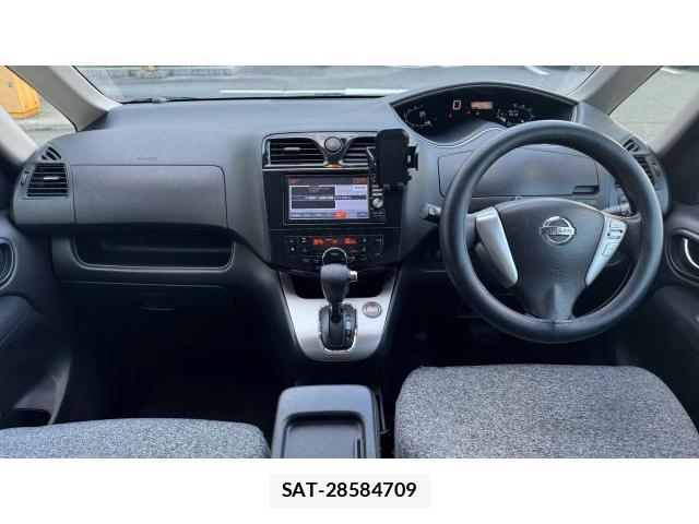 Nissan SERENA 2012 8434308-4