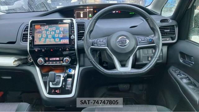 Nissan SERENA 2018-02 8434713-16