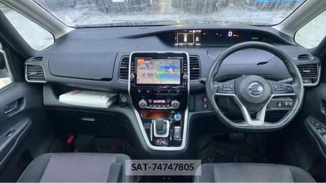 Nissan SERENA 2018-02 8434713-2