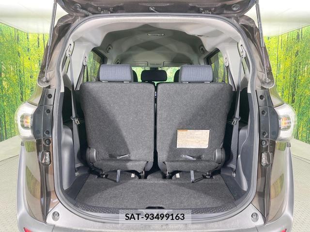 Toyota SIENTA 2018-07 8434197-10