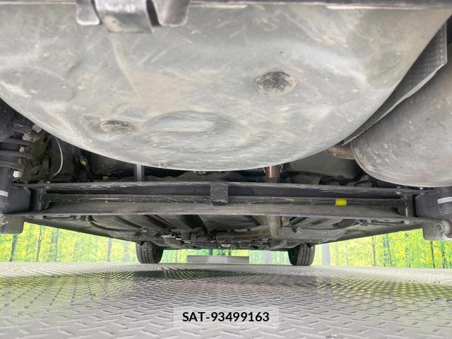 Toyota SIENTA 2018-07 8434197-19