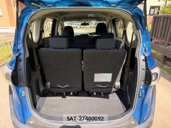 Toyota SIENTA 2016-07 8434728-15
