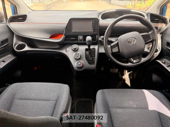 Toyota SIENTA 2016-07 8434728-2