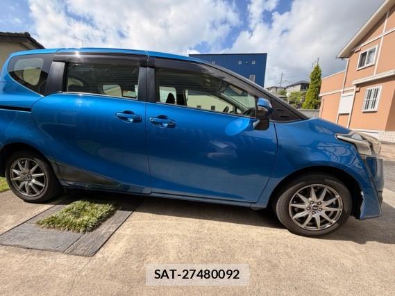 Toyota SIENTA 2016-07 8434728-3