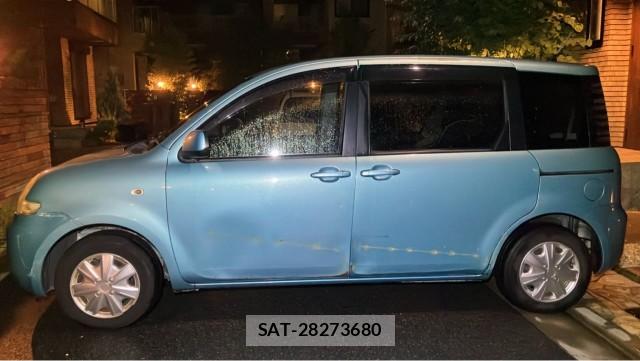 Toyota SIENTA 2006-04 8434750-10