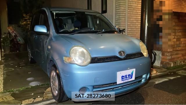 Toyota SIENTA 2006-04 8434750-11