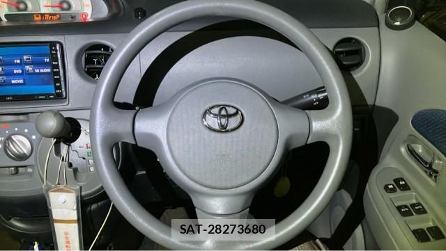 Toyota SIENTA 2006-04 8434750-16