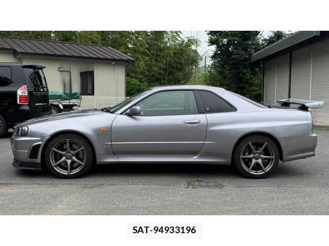 Nissan SKYLINE 2000-10 8434557-14