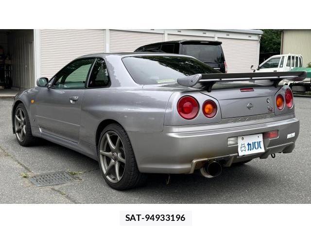 Nissan SKYLINE 2000-10 8434557-15