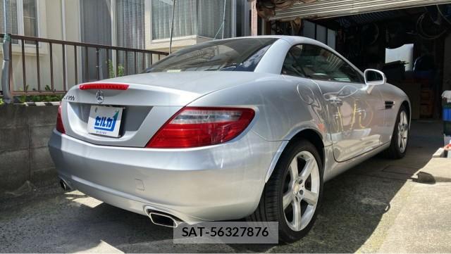 Mercedes Benz SLK 2011-07 8434632-12