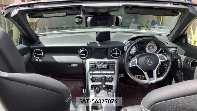 Mercedes Benz SLK 2011-07 8434632-2
