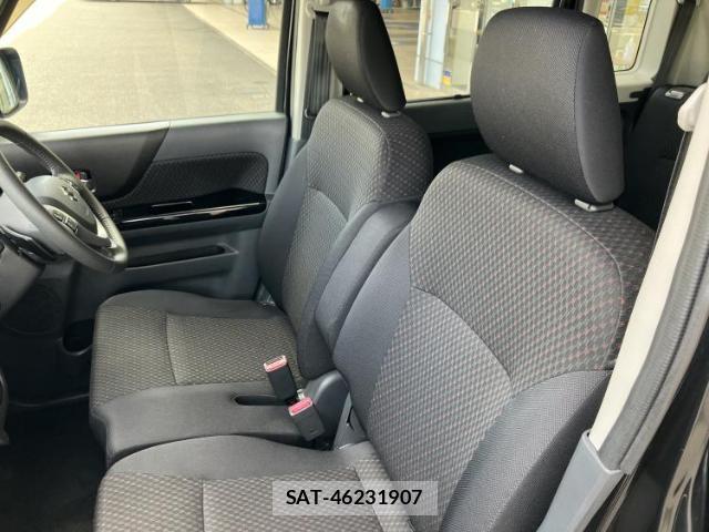 Suzuki SPACIA 2015-12 8435294-5