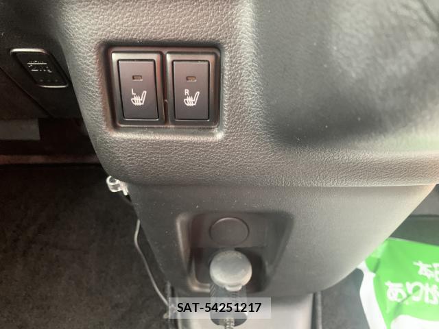 Suzuki SPACIA 2019-10 8434904-6