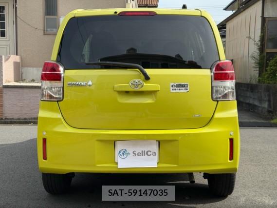 Toyota SPADE 2013-08 8434709-1