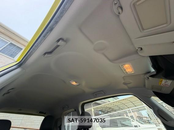 Toyota SPADE 2013-08 8434709-15