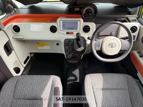 Toyota SPADE 2013-08 8434709-2