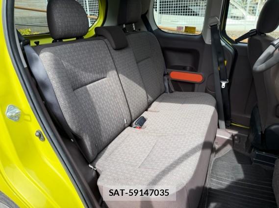 Toyota SPADE 2013-08 8434709-6