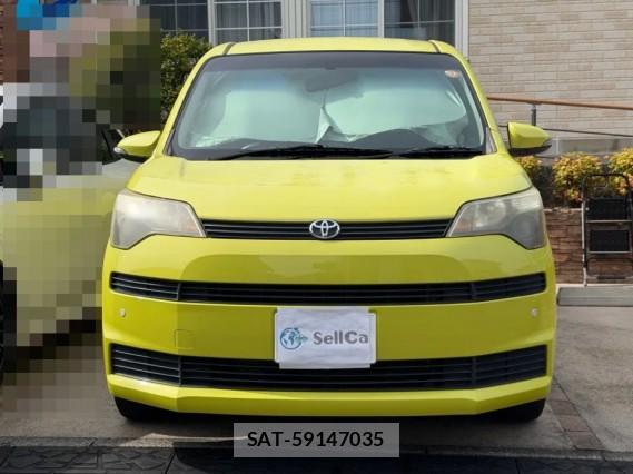Toyota SPADE 2013-08 8434709-9