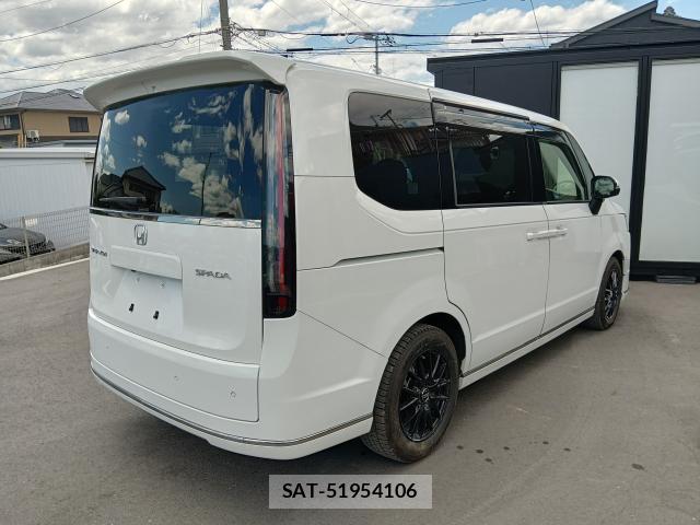 Honda e 2024-05 8433750-4