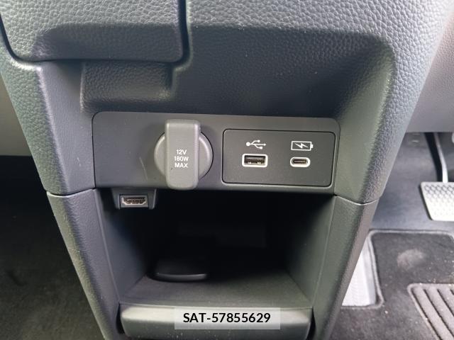 Honda e 2025-02 8433751-14