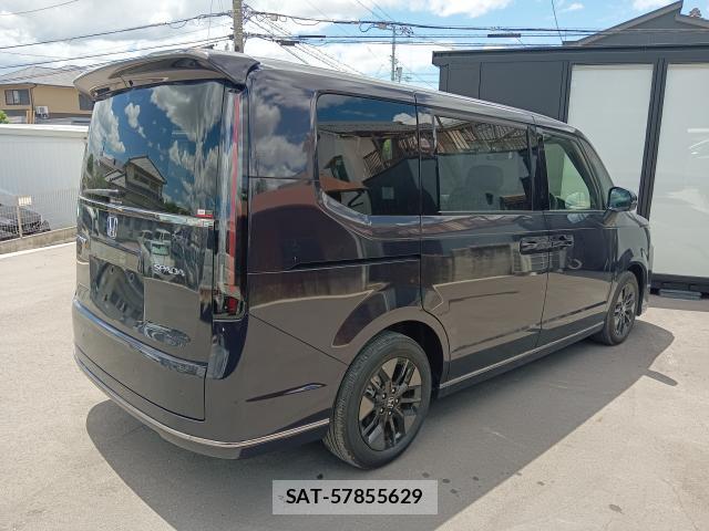 Honda e 2025-02 8433751-4