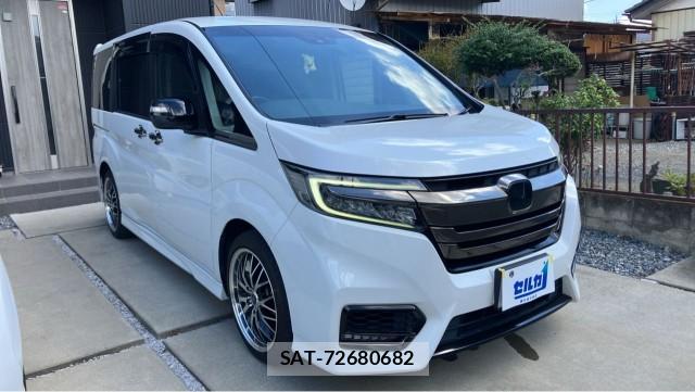 Honda e 2021-10 8434650-11