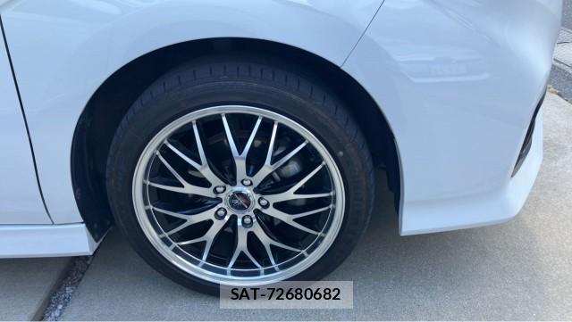 Honda e 2021-10 8434650-8