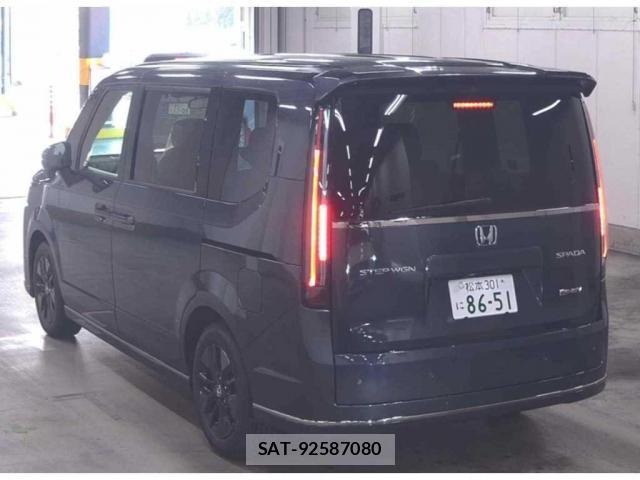 Honda e 2026-07 8434101-1