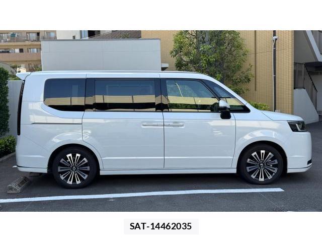 Honda e 2025 8434517-2