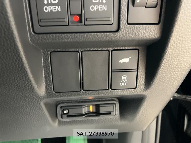 Honda e 2023-12 8435129-10