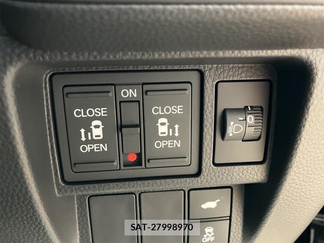 Honda e 2023-12 8435129-9