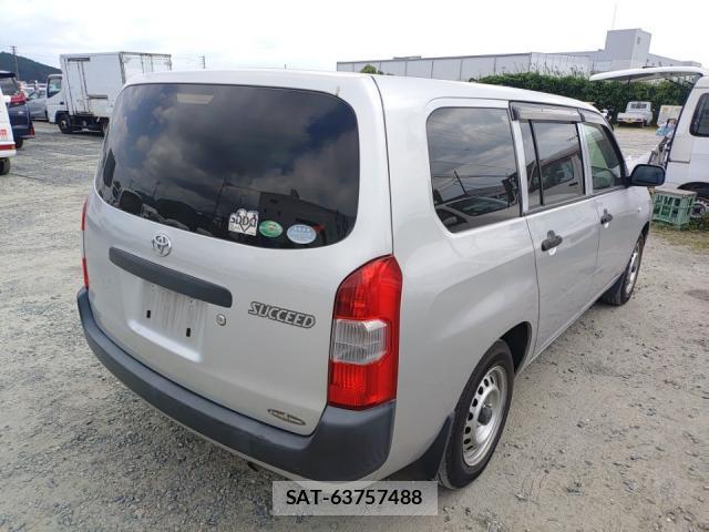 Toyota SUCCEED 2015-04 8434168-2