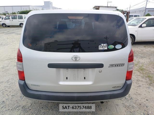Toyota SUCCEED 2015-04 8434168-4