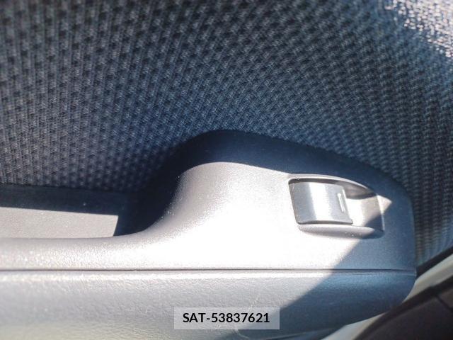 Toyota SUCCEED 2013-07 8435233-12