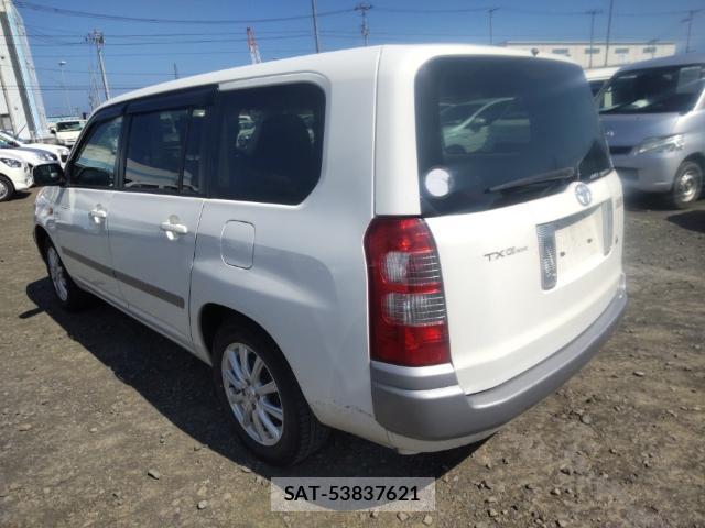 Toyota SUCCEED 2013-07 8435233-5